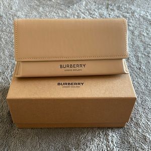 Burberry sunglasses